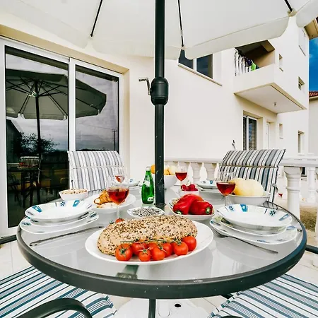 Dora Apartament Paralimni