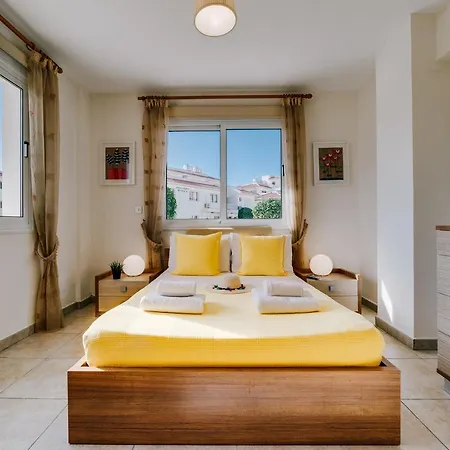 Apartment Dora